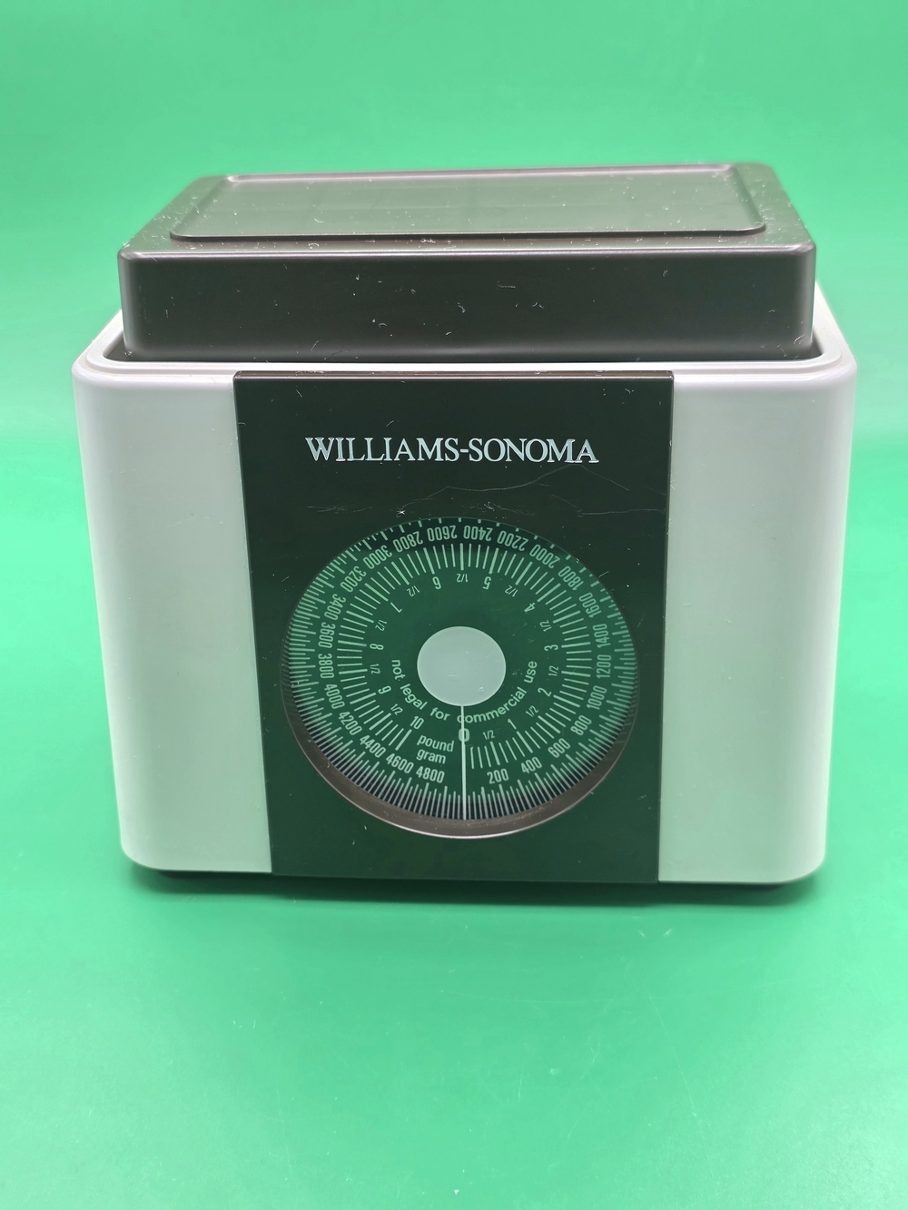 Williams Sonoma 10lb Kitchen Scale Brown/White